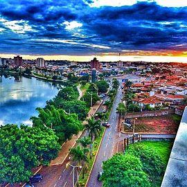 Coroa de Flores Cemitério Municipal de Itumbiara – GO